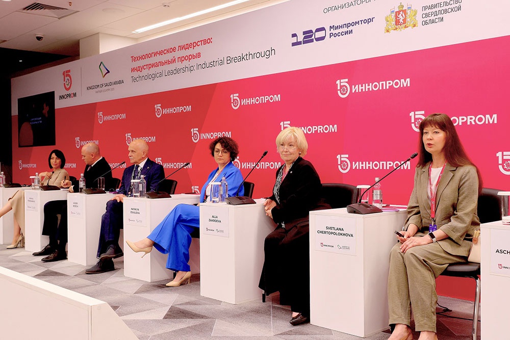 Цифровая система отслеживает здоровье сотрудников промышленной компании Цифровая система отслеживает здоровье сотрудников промышленной компании