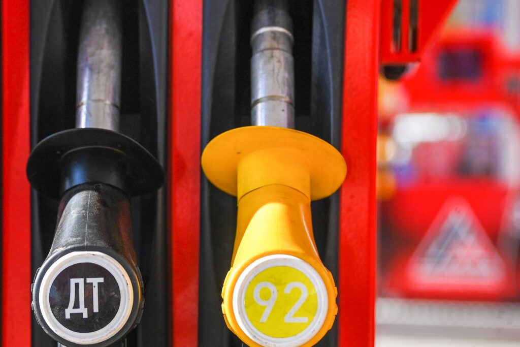 Розничные цены на бензин погнались за инфляцией. Какова обстановка на АЗС и что ждать дальше Розничные цены на бензин погнались за инфляцией. Какова обстановка на АЗС и что ждать дальше