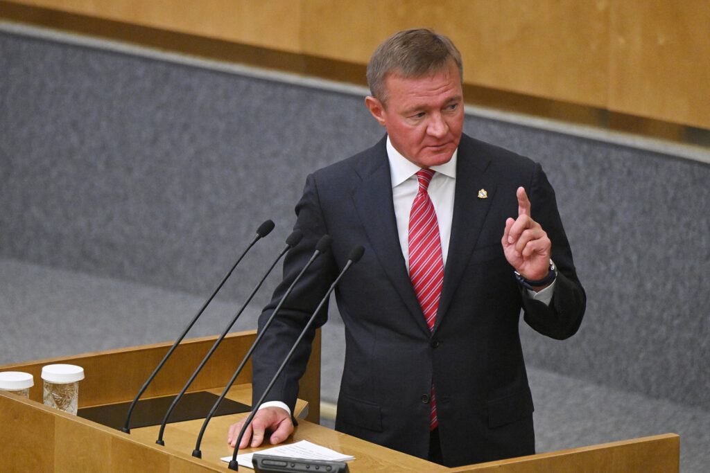 Экс-губернатор и министр: чем известен погибший Роман Старовойт Экс-губернатор и министр: чем известен погибший Роман Старовойт