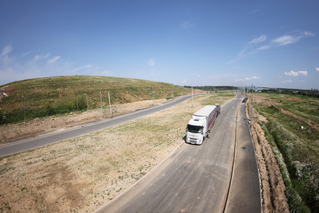 Кабмин направит 16,5 млрд рублей на дороги в 11 регионах Кабмин направит 16,5 млрд рублей на дороги в 11 регионах