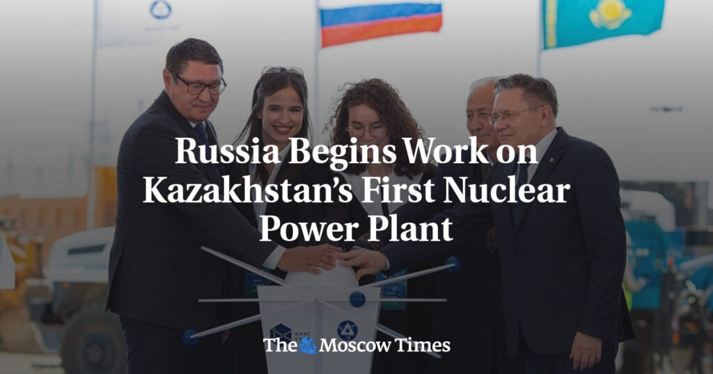 Россия приступила к строительству первой в Казахстане атомной электростанции Россия приступила к строительству первой в Казахстане атомной электростанции