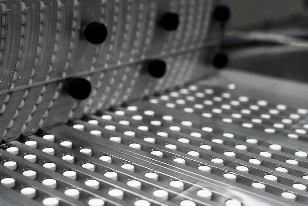 Два престижных университета совместно работают над разработкой новых лекарств. Два престижных университета совместно работают над разработкой новых лекарств.