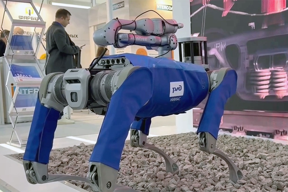 Робопсы приступили к охране железнодорожных путей: РЖД презентовали инновацию в сфере робототехники – Российская газета. Робопсы приступили к охране железнодорожных путей: РЖД презентовали инновацию в сфере робототехники – Российская газета.