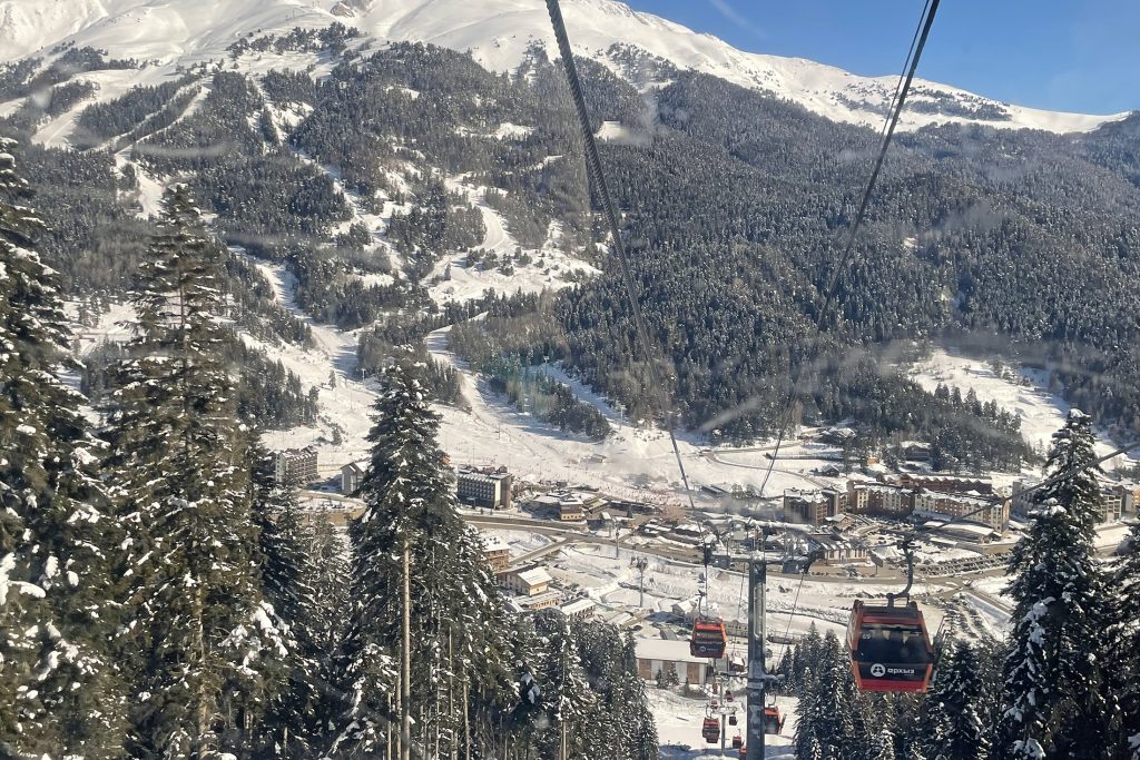 К 2028 году на Архызе будет открыта новая зона катания. К 2028 году на Архызе будет открыта новая зона катания.