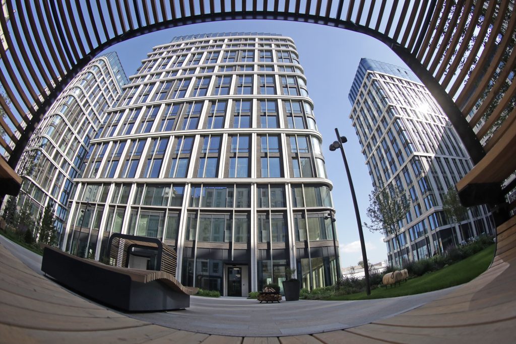 Минстрой и ЦБ близки к соглашению по регулированию жилищных рассрочек. Минстрой и ЦБ близки к соглашению по регулированию жилищных рассрочек.