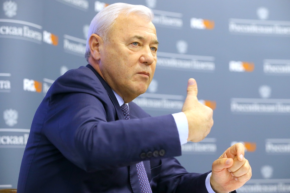 Анатолий Аксаков: снижение ключевой ставки, запуск новой льготной ипотеки и зарплата в цифровых рублях. Анатолий Аксаков: снижение ключевой ставки, запуск новой льготной ипотеки и зарплата в цифровых рублях.