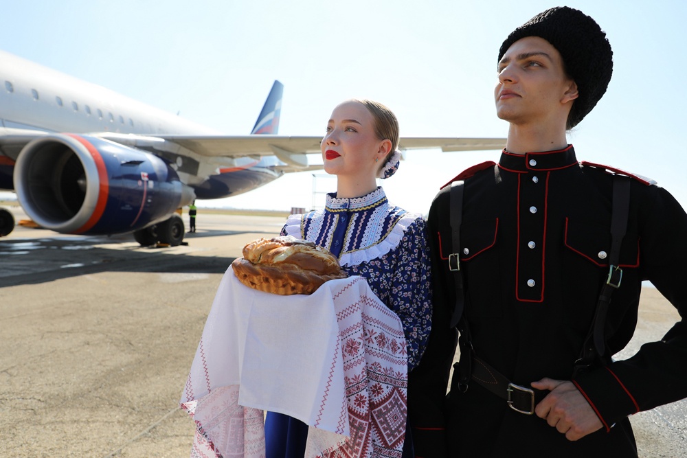 Аэропорт Краснодара значительно увеличил количество международных направлений после открытия. Аэропорт Краснодара значительно увеличил количество международных направлений после открытия.