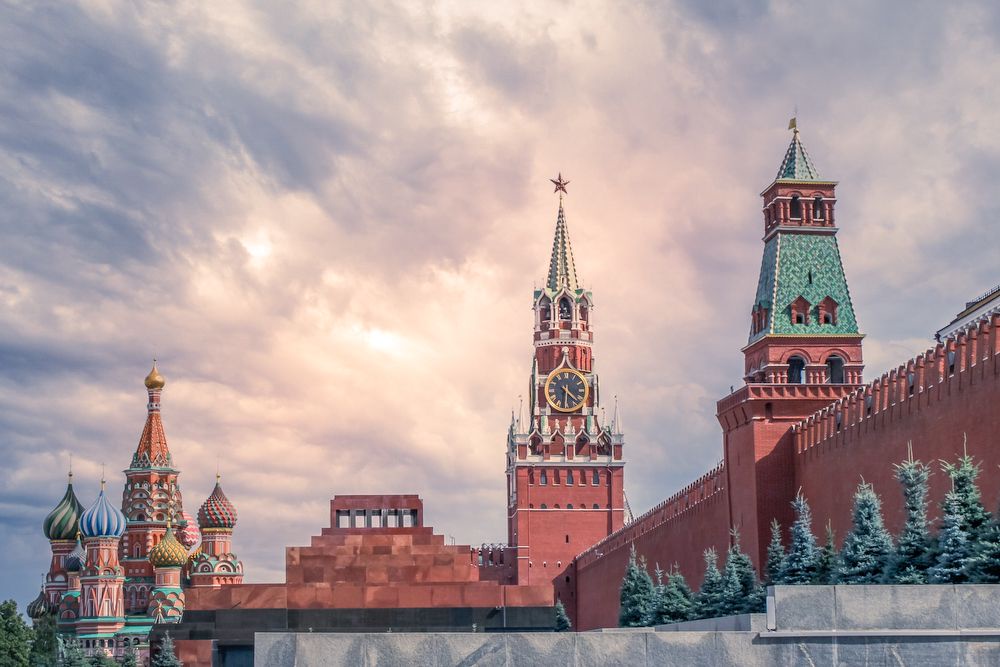 Кремль отреагировал на заявление Трампа о прекращении импорта российской нефти. Кремль отреагировал на заявление Трампа о прекращении импорта российской нефти.