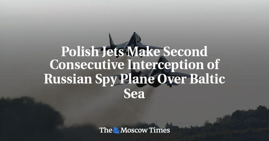 Польские истребители во второй раз подряд перехватили российский разведывательный самолёт над Балтийским морем Польские истребители во второй раз подряд перехватили российский разведывательный самолёт над Балтийским морем