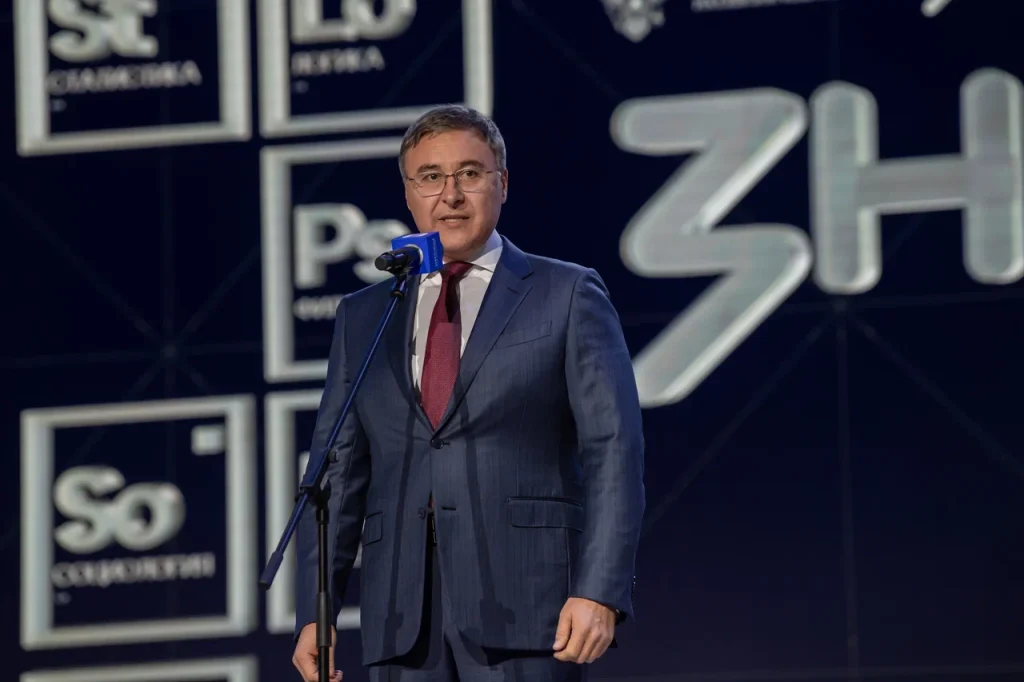 Валерий Фальков выступил на просветительском марафоне Знание.Наука Валерий Фальков выступил на просветительском марафоне Знание.Наука