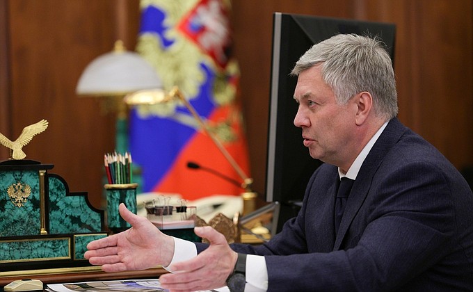 Встреча с губернатором Ульяновской области Алексеем Русских Встреча с губернатором Ульяновской области Алексеем Русских