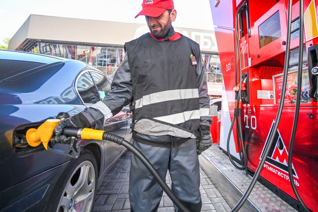 Опустятся ли цены на АЗС вслед за биржевыми котировками топлива Опустятся ли цены на АЗС вслед за биржевыми котировками топлива