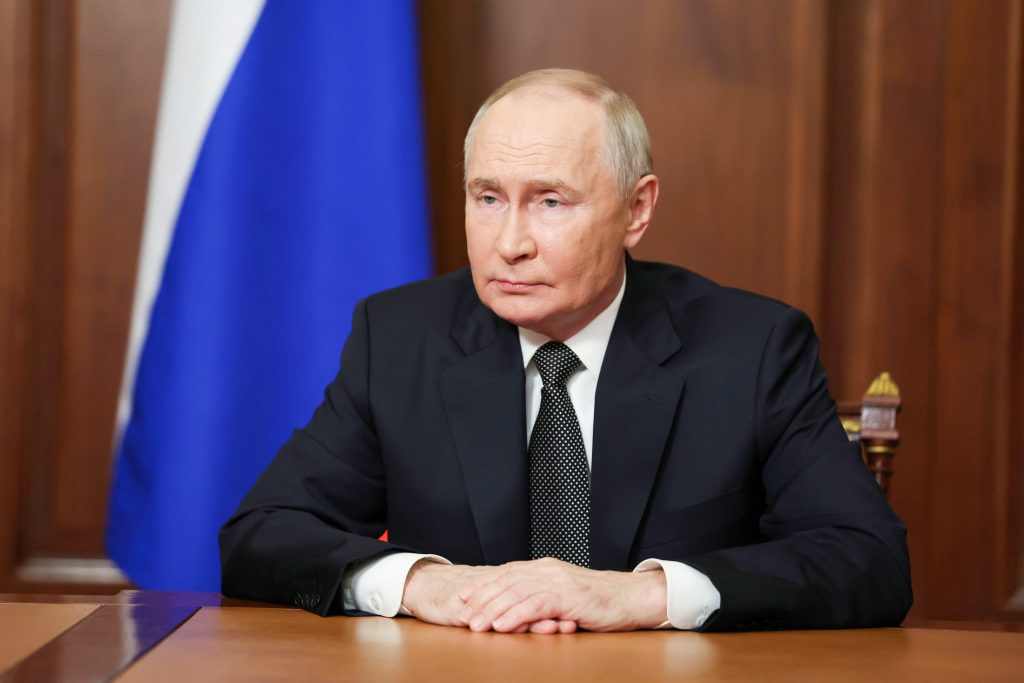 Путин примет участие в «Российской энергетической неделе». Путин примет участие в «Российской энергетической неделе».