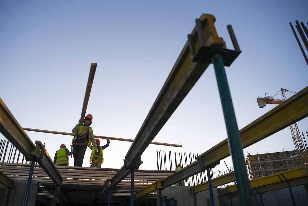 Условия для строительства жилья в новых регионах будут пересмотрены. Условия для строительства жилья в новых регионах будут пересмотрены.