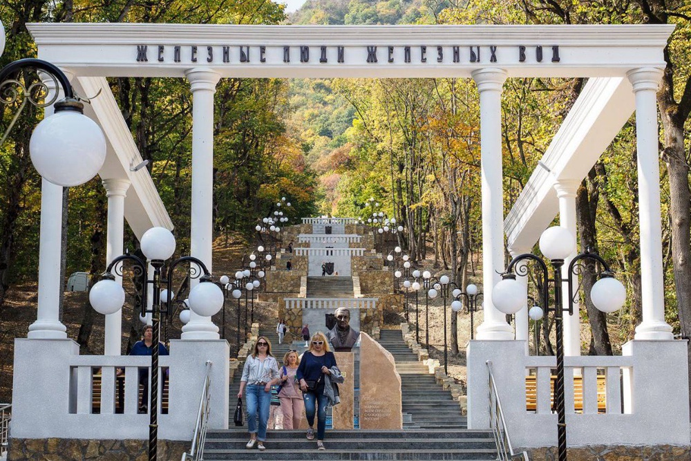 В Ставрополье зафиксирован рекорд по числу туристов. В Ставрополье зафиксирован рекорд по числу туристов.