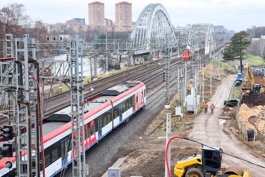 В России до 2045 года планируют построить пять ВСМ. До каких городов можно будет доехать быстрее? В России до 2045 года планируют построить пять ВСМ. До каких городов можно будет доехать быстрее?