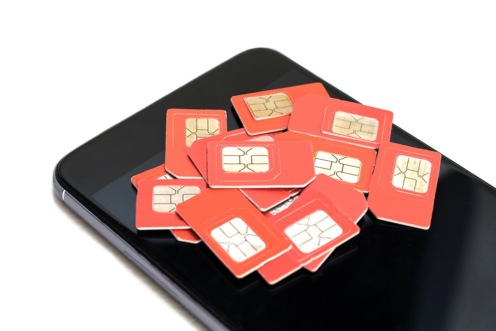 В Госдуму внесли проект об ограничении количества сим-карт для мигрантов В Госдуму внесли проект об ограничении количества сим-карт для мигрантов