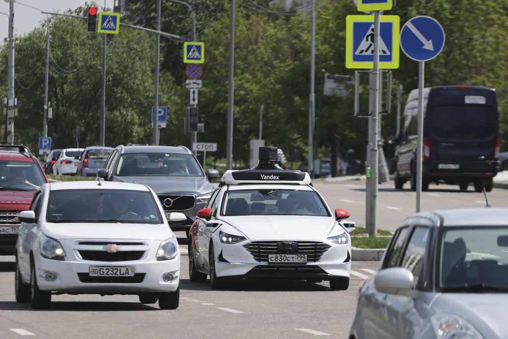 Мишустин заявил, что в 2026 году в Москве может появиться беспилотное такси Мишустин заявил, что в 2026 году в Москве может появиться беспилотное такси