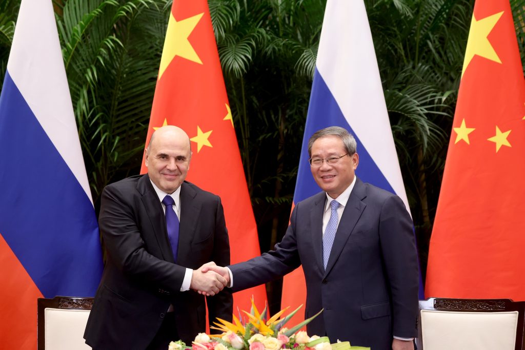 По итогам 30-й встречи глав правительств РФ и КНР подписано девять документов По итогам 30-й встречи глав правительств РФ и КНР подписано девять документов