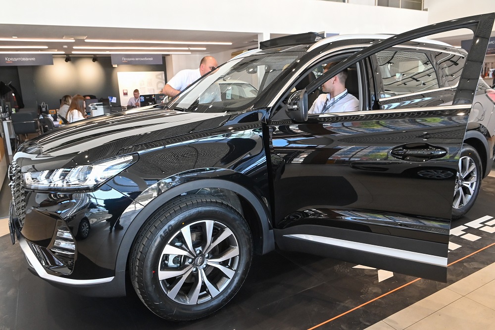 Минпромторг повысил прогноз по продажам новых авто в 2025 году до 1,5 млн штук Минпромторг повысил прогноз по продажам новых авто в 2025 году до 1,5 млн штук