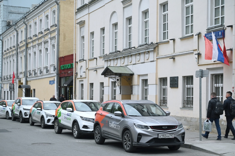 Клиент всегда неправ? Почему сервисы каршеринга начинают общаться с водителями на языке коллекторов Клиент всегда неправ? Почему сервисы каршеринга начинают общаться с водителями на языке коллекторов