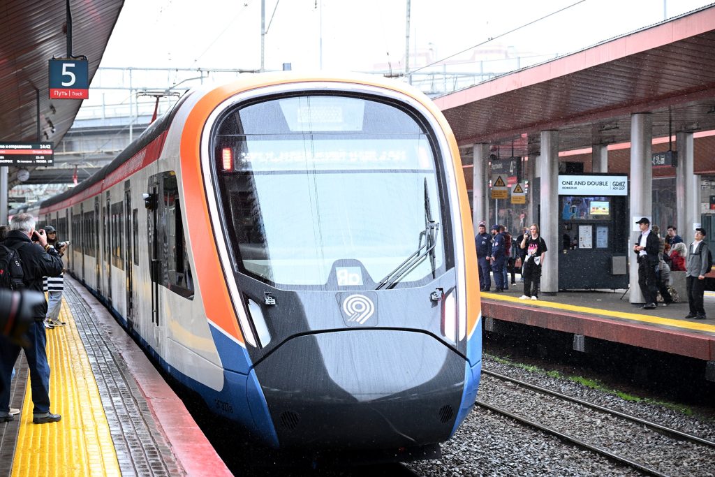 Собянин: Полмиллиона поездок на МЦД совершают за сутки жители Москвы и Подмосковья Собянин: Полмиллиона поездок на МЦД совершают за сутки жители Москвы и Подмосковья