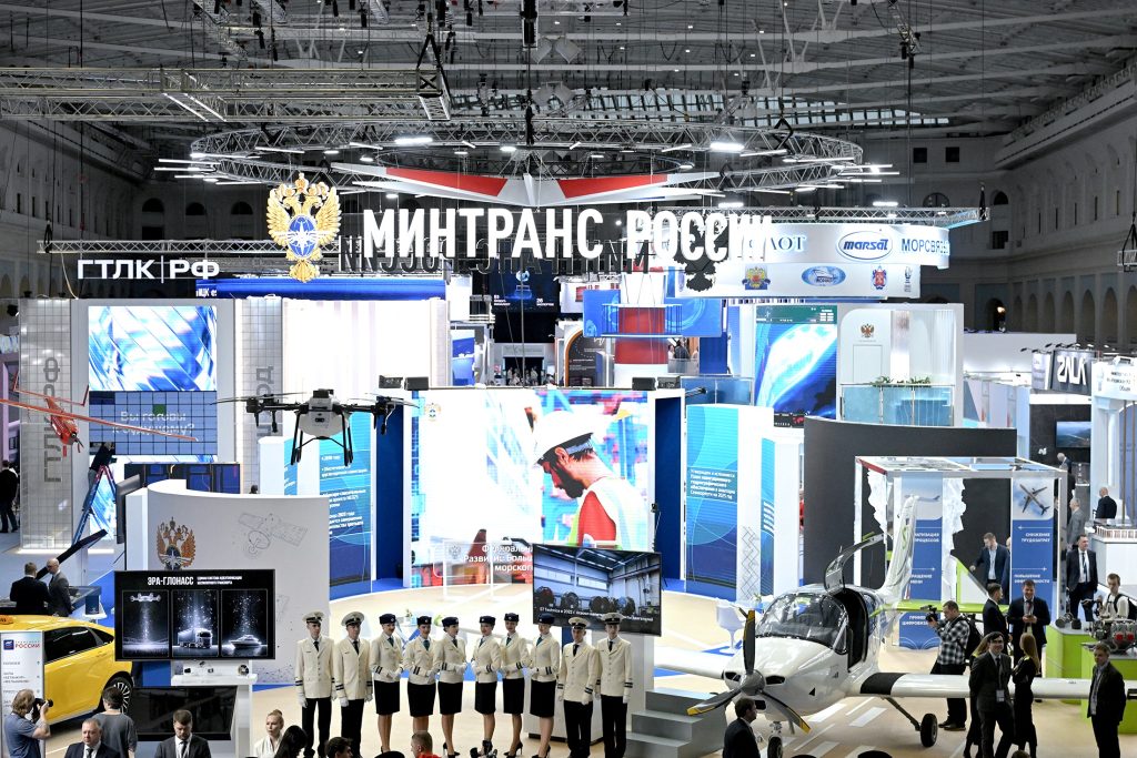 Транспорт России: скорость, технологии и человек в центре внимания Транспорт России: скорость, технологии и человек в центре внимания