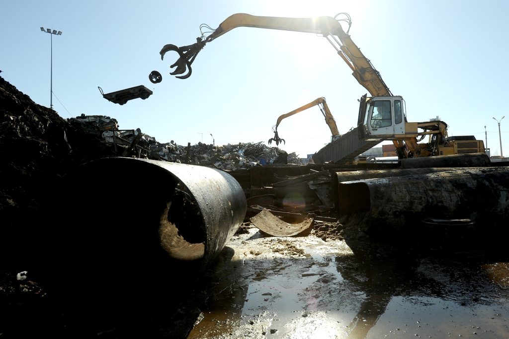 Правительство утвердило новые правила расчета утильсбора на легковые авто Правительство утвердило новые правила расчета утильсбора на легковые авто