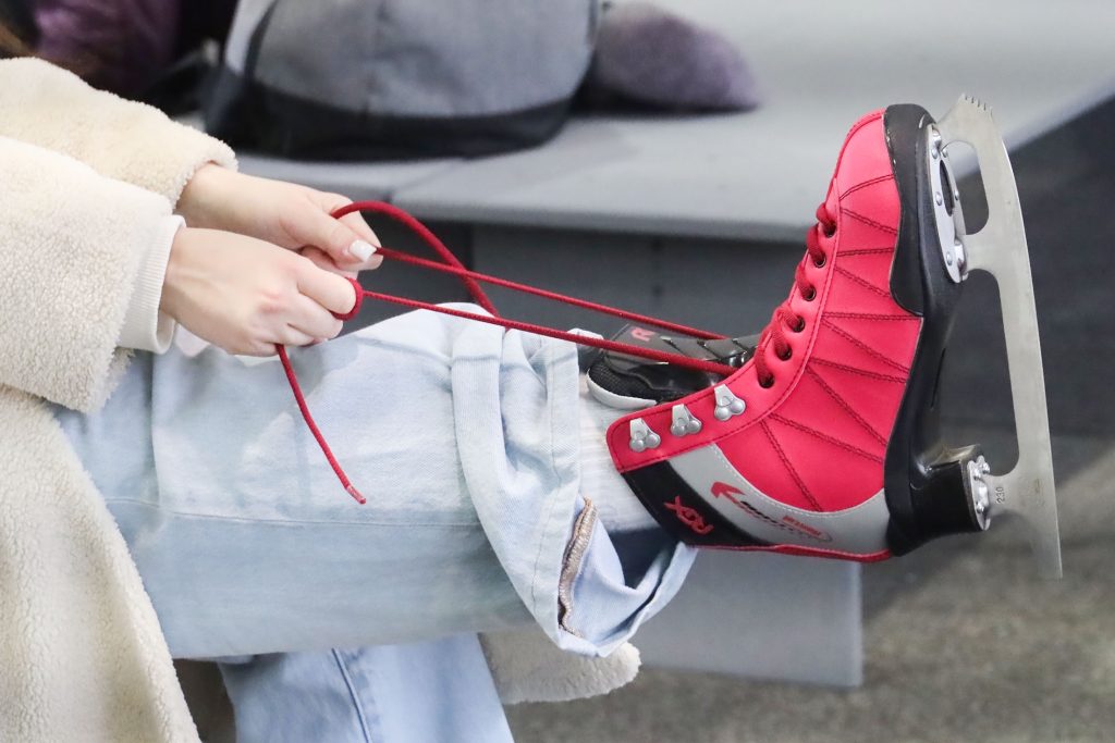 Цены взлетели: Сколько сегодня стоят коньки