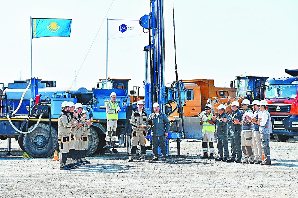 В Казахстане первую строящуюся АЭС при участии “Росатома” назвали “Балхаш”