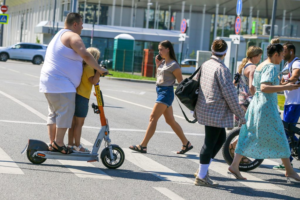 ДТП с СИМ: Что делают власти регионов, чтобы снизить число аварий с самокатами?
