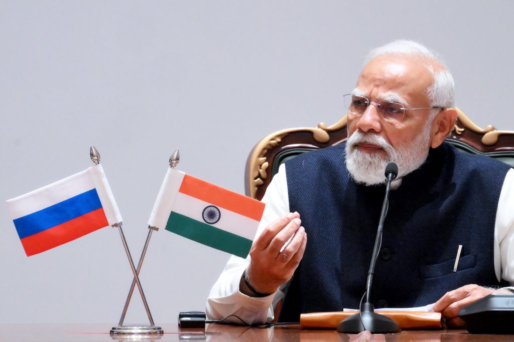 “Индия полностью готова идти плечом к плечу с Россией”. Моди выступил на Российско-индийском бизнес-форуме