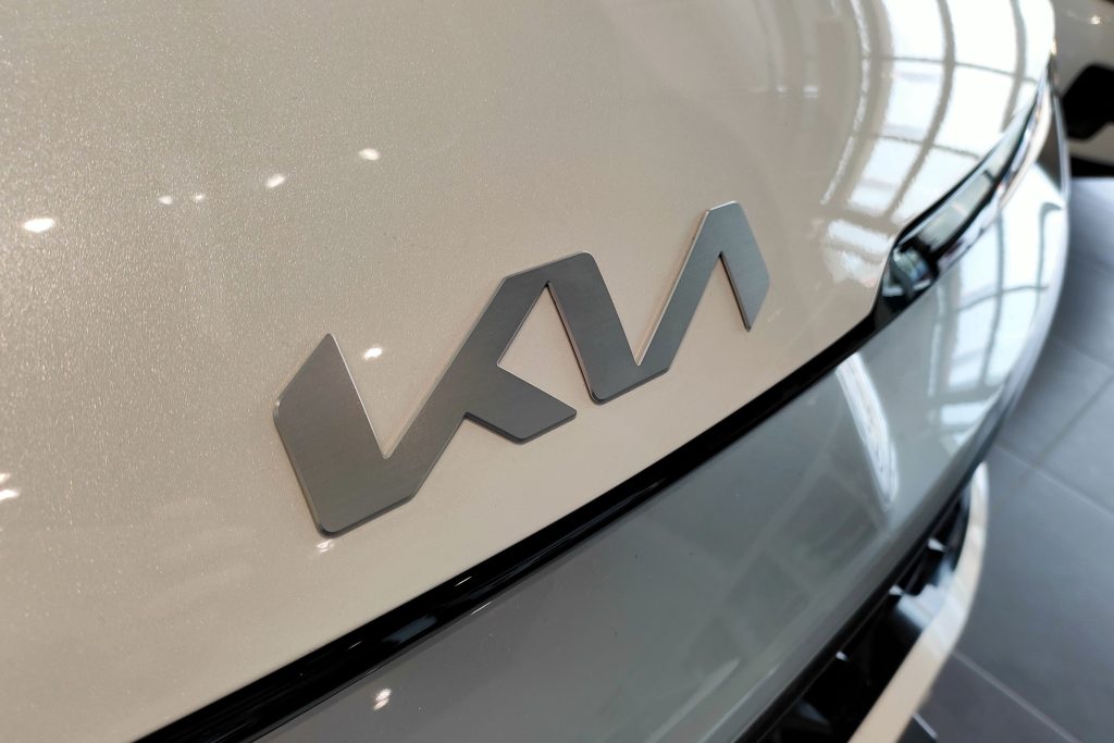 Toyota и Kia зарегистрировали в России новые товарные знаки