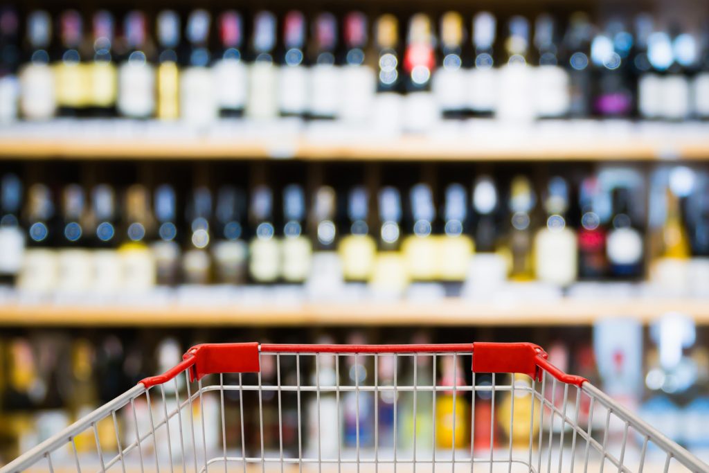 В Вологодской области закрыли и переформатировали все алкомаркеты