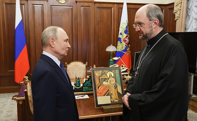 Беседа с главой фонда «Круг добра» протоиереем Александром Ткаченко Беседа с главой фонда «Круг добра» протоиереем Александром Ткаченко