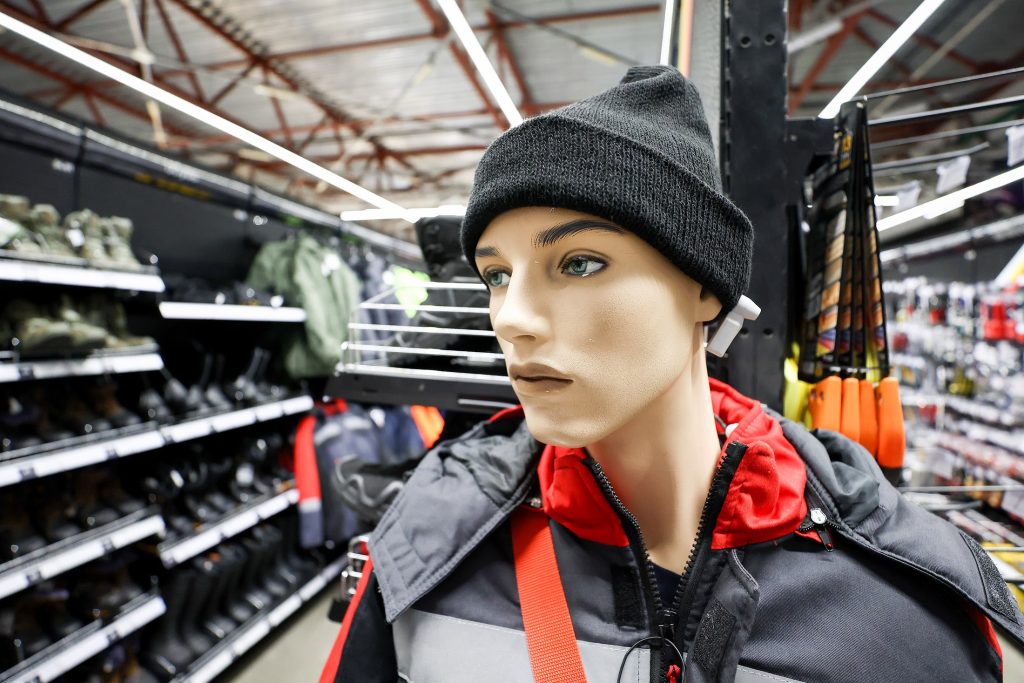 В России с 1 марта начнут маркировать спецодежду, каски и шлемы В России с 1 марта начнут маркировать спецодежду, каски и шлемы