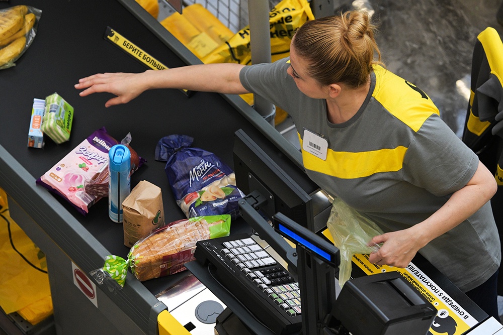 В Хабаровском крае объяснили, как сдерживают цены на продукты В Хабаровском крае объяснили, как сдерживают цены на продукты