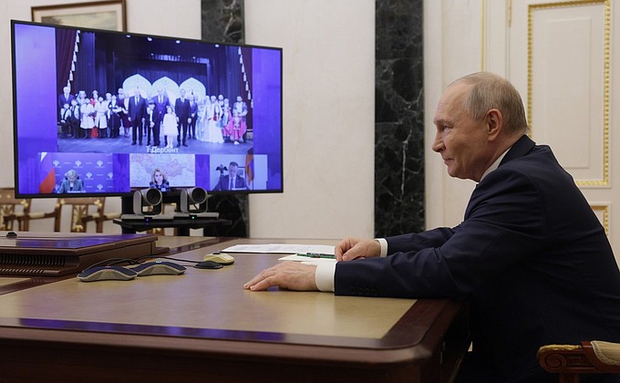 В Дербенте открылся Азербайджанский музыкально-драматический театр В Дербенте открылся Азербайджанский музыкально-драматический театр