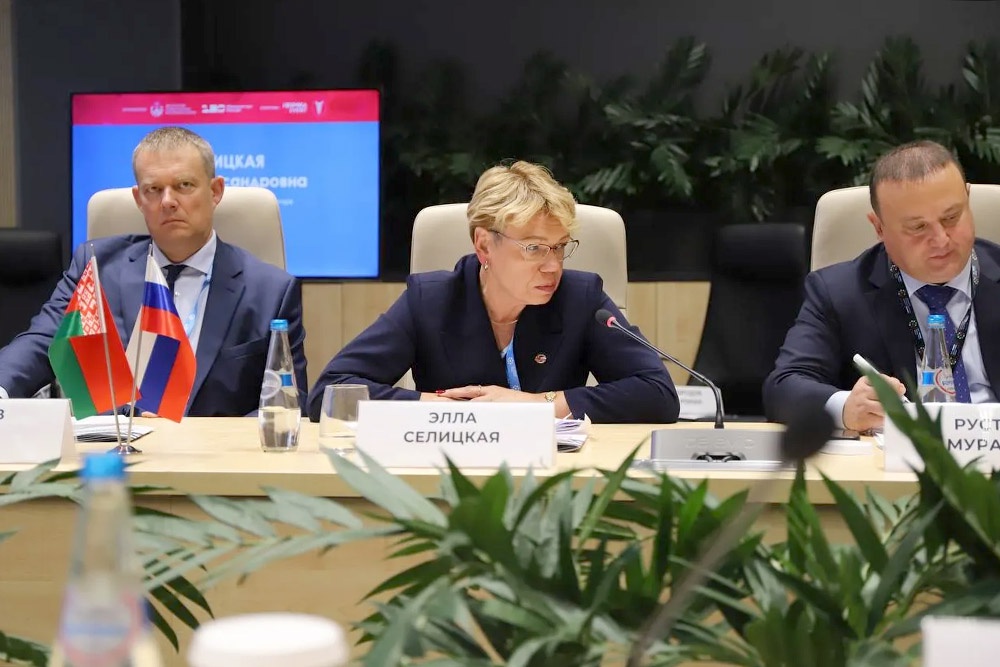 Субсидировать будут "товары Союзного государства" и инфраструктурные проекты Субсидировать будут "товары Союзного государства" и инфраструктурные проекты