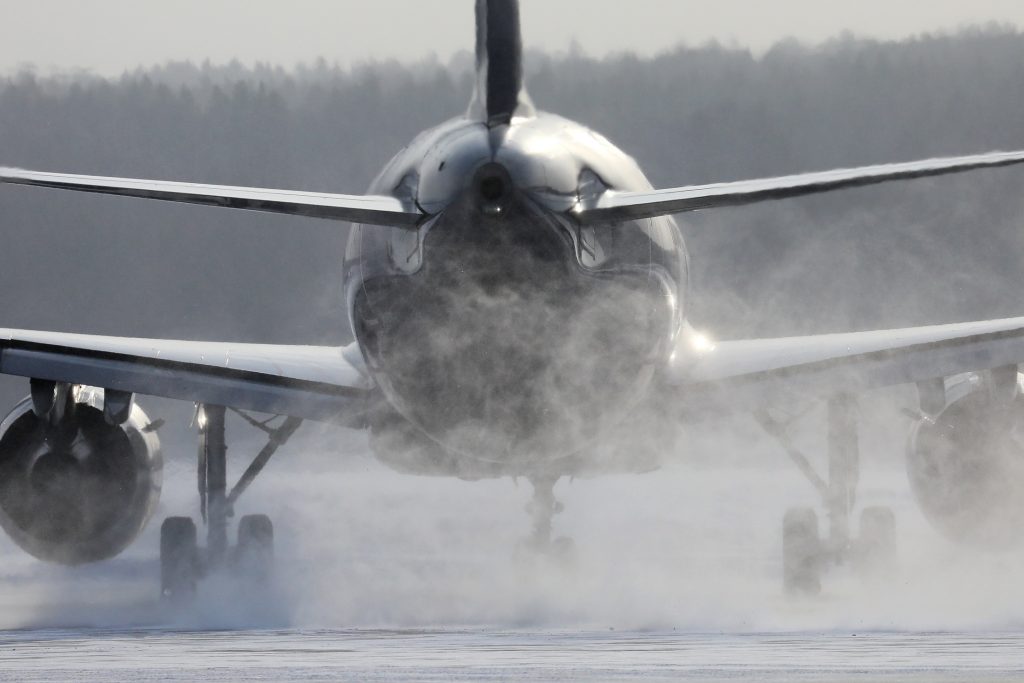 Росавиация продлила ограничения на полеты в Иран и Израиль до 28 марта