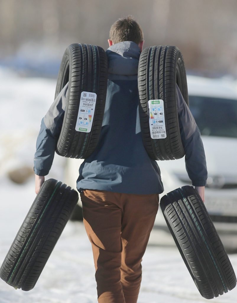 Автоэксперты рассказали, как грамотно выбрать новые летние шины