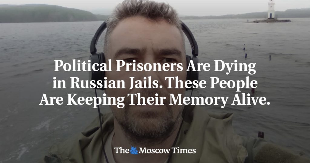 Политзаключенные умирают в российских тюрьмах. Эти люди сохраняют их память. Политзаключенные умирают в российских тюрьмах. Эти люди сохраняют их память.