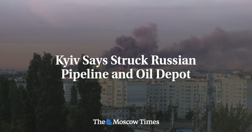 Киев заявляет об ударе по российскому трубопроводу и нефтебазе Киев заявляет об ударе по российскому трубопроводу и нефтебазе