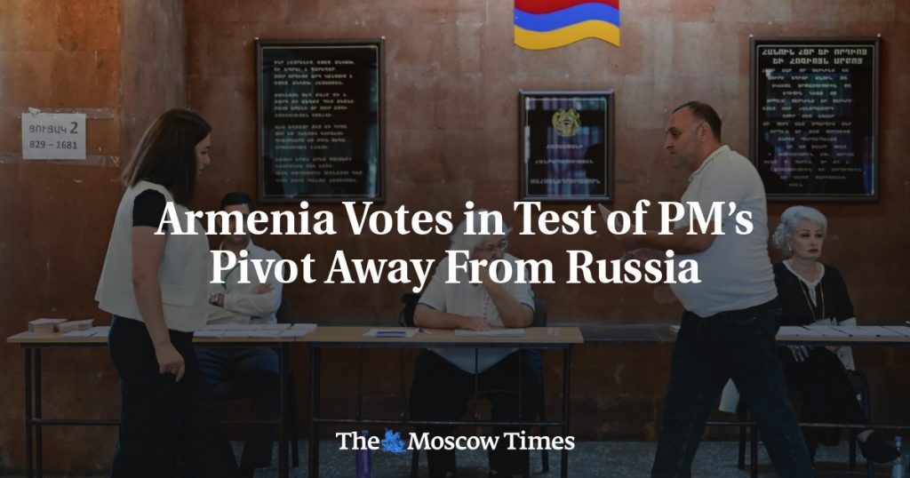 Армения голосует в проверке поворота премьер-министра от России Армения голосует в проверке поворота премьер-министра от России