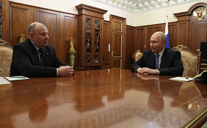 Переговоры с Владимиром Потаниным, главой компании «Норильский никель» Переговоры с Владимиром Потаниным, главой компании «Норильский никель»