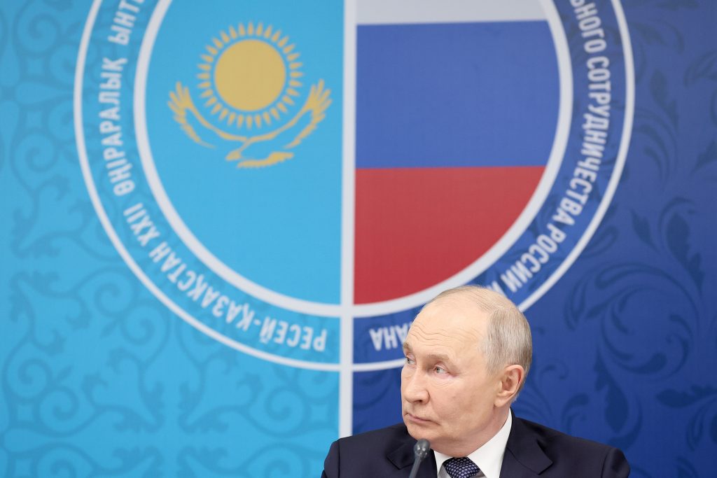 Путин анонсировал запуск прямого авиарейса Оренбург – Алма-Ата Путин анонсировал запуск прямого авиарейса Оренбург – Алма-Ата