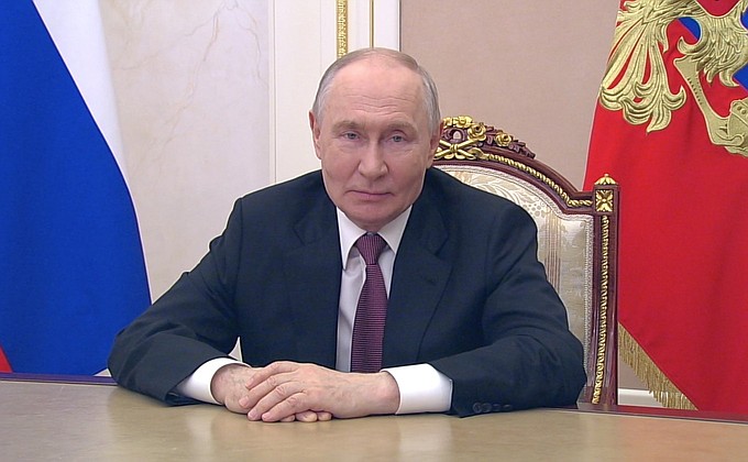 Поздравление Президента России с Днём строителя Поздравление Президента России с Днём строителя