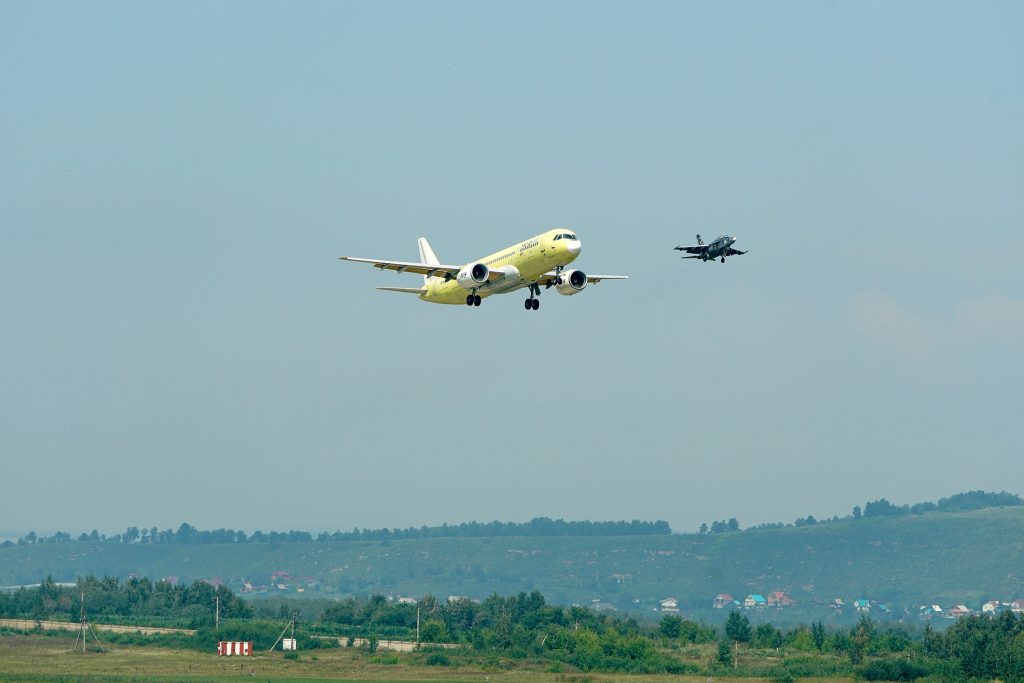 Как прошел первый полет полностью российского самолета МС-21 Как прошел первый полет полностью российского самолета МС-21